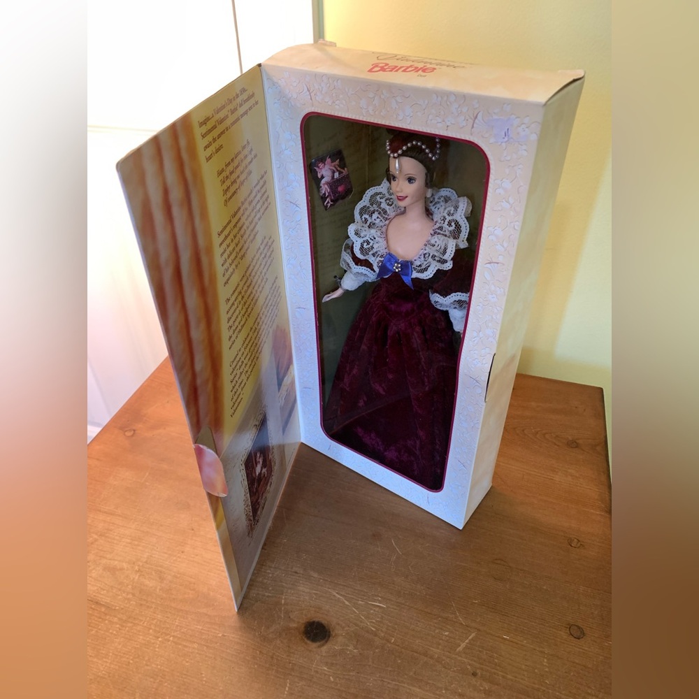 1996 Hallmark Sentimental Valentine NRFB Barbie Doll Special Edition